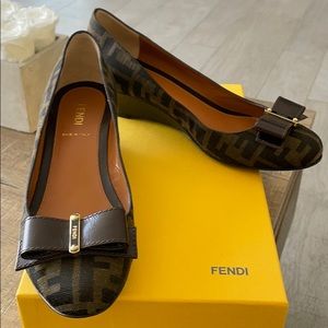 BNWT Size 37 Fendi Zucca Bellerina Shoe
